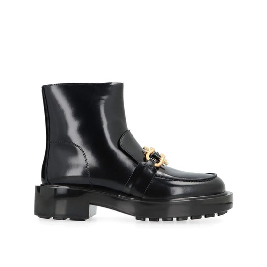 Bottega Veneta Black Calfskin Ankle Boots - Front view