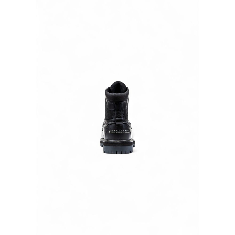 Timberland Black Leather Lace-Up Boots - Detail view