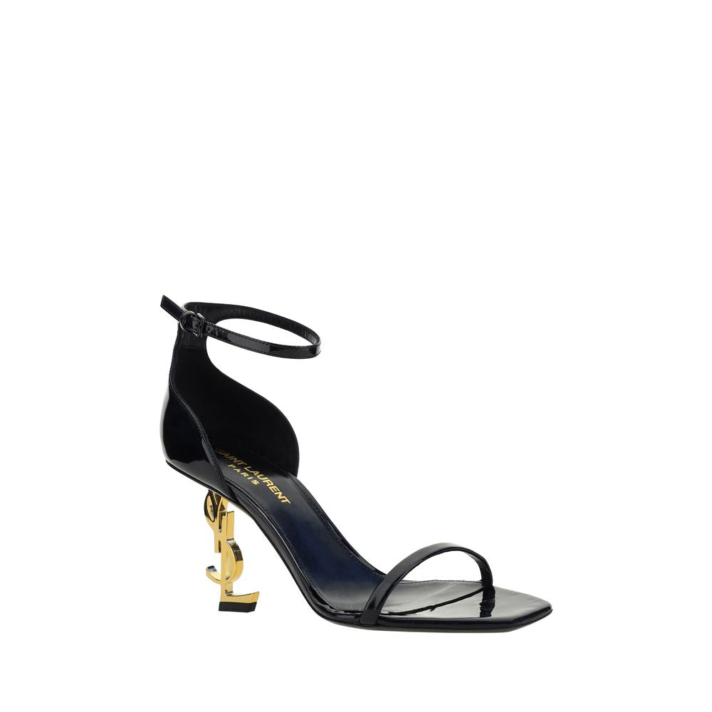 Saing Laurent * - Side view
