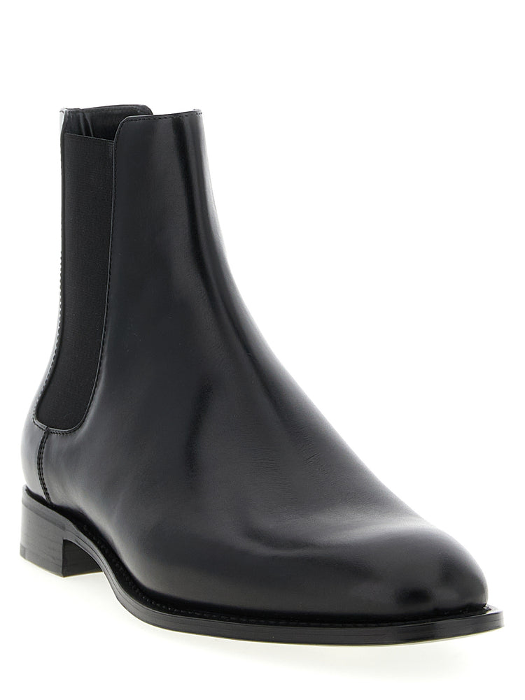 Saint Laurent Black Calfskin Chelsea Boots (Ref. SA323384) - Side view