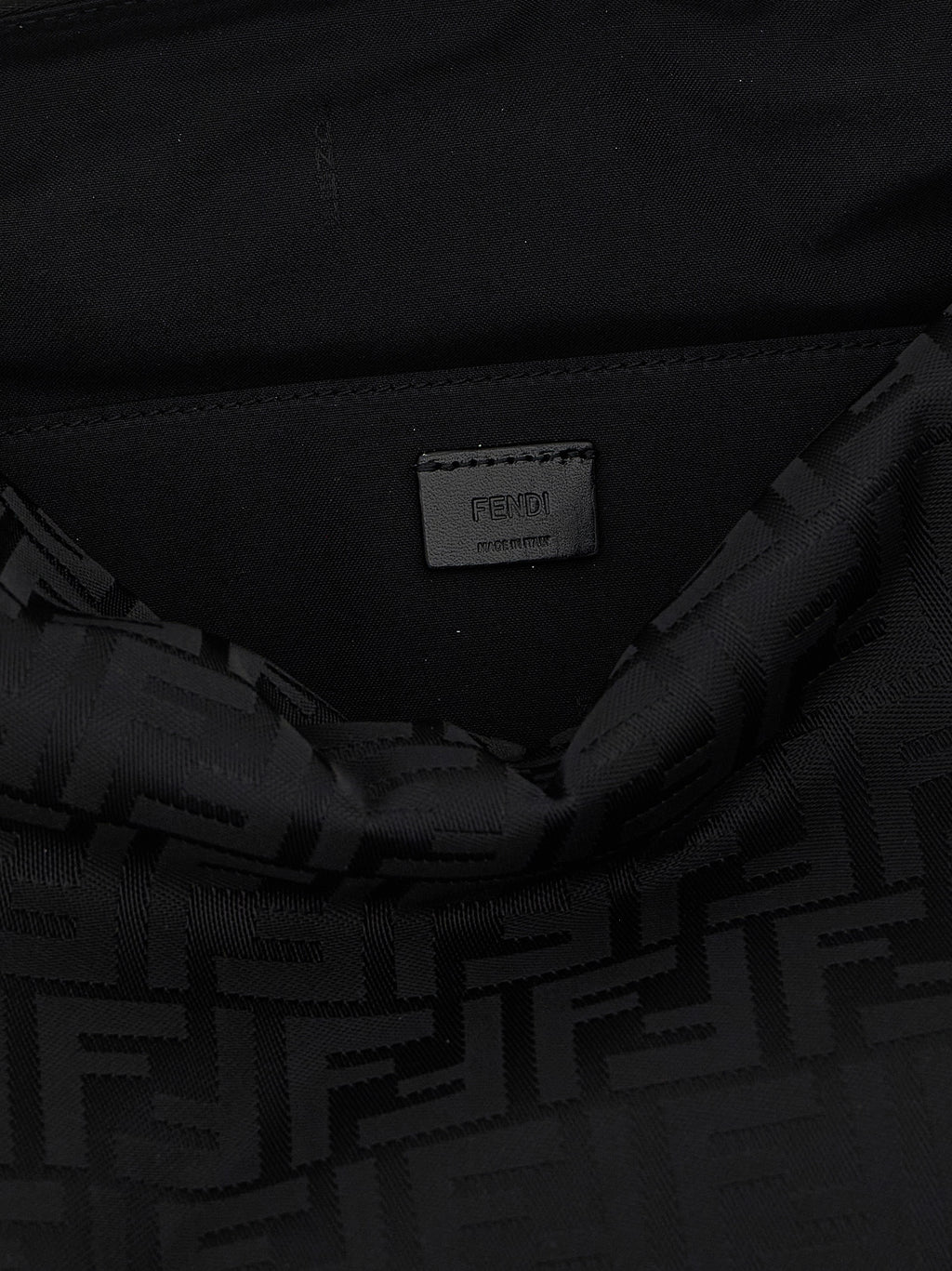 Fendi Black Polyamide Shoulder Bag - Detail view