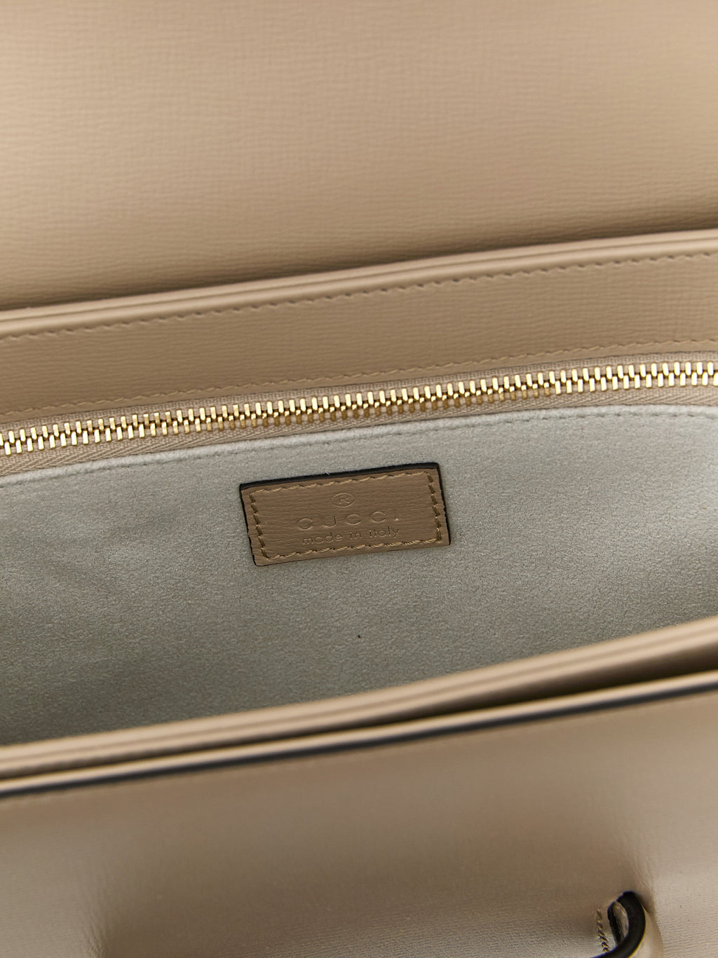 Gucci Beige Calfskin Shoulder Bag (Ref. GU327526BM) - Detail view