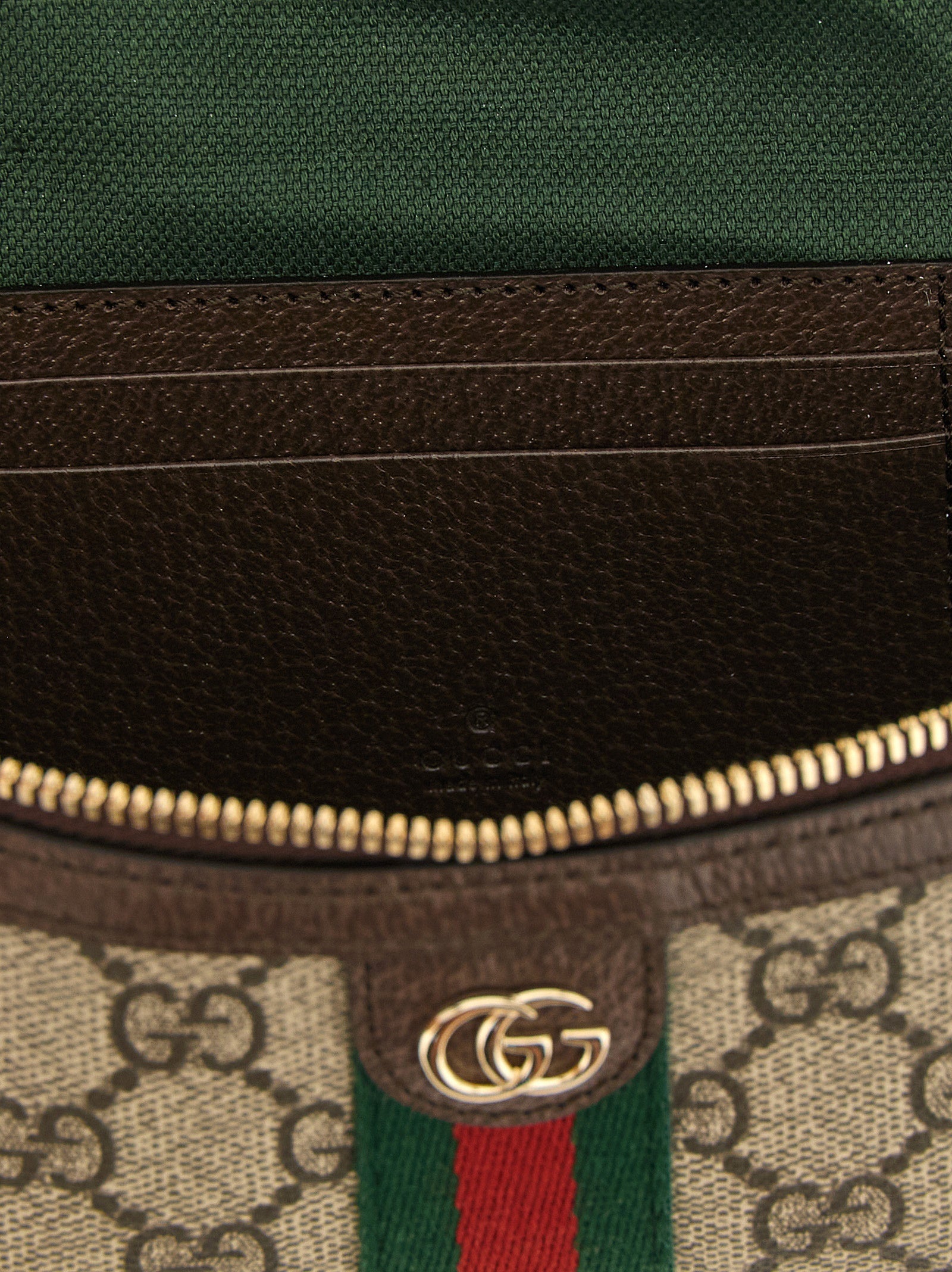 Gucci Beige Polyethylene Shoulder Bag - Detail view
